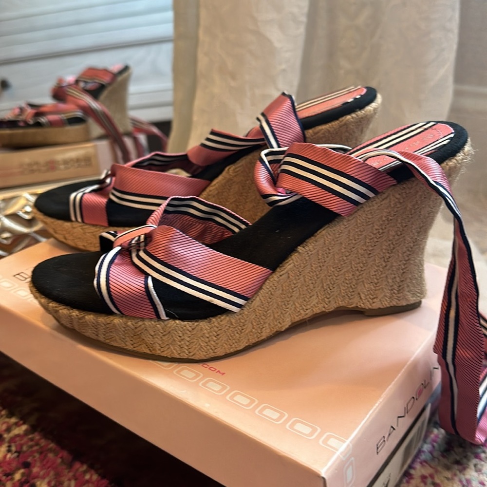 Bandolino wedge sandals with satin tie